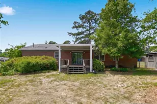 1413 Camelot Dr, Fayetteville, NC 28304 - Photo 43