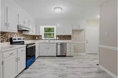 1712 Valley Ridge Drive, Fayetteville, NC 28303 - Photo 11