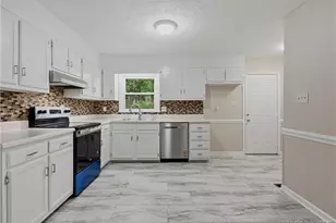 1712 Valley Ridge Dr, Fayetteville, NC 28303 - Photo 11