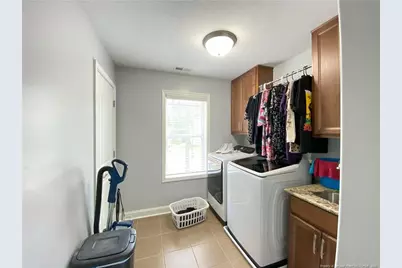351 Maplewood Drive, Sanford, NC 27332 - Photo 9