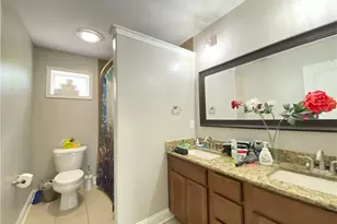 351 Maplewood Dr, Sanford, NC 27332 - Photo 7