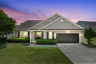 713 Bramblegate Rd, Hope Mills, NC 28348 - Photo 1