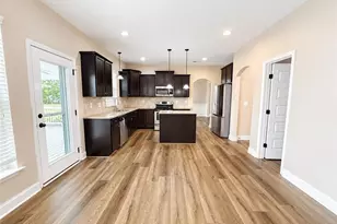 207 Summer Creek Ln, Sanford, NC 27332 - Photo 9