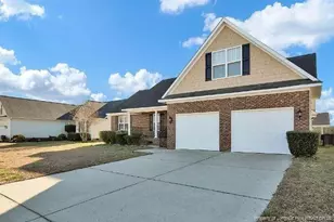 5913 Blue Sky Ln, Hope Mills, NC 28348 - Photo 3