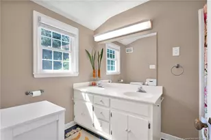 308 Valley Rd, Fayetteville, NC 28305 - Photo 21