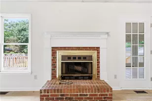 1967 Oakview Dr, Fayetteville, NC 28314 - Photo 11
