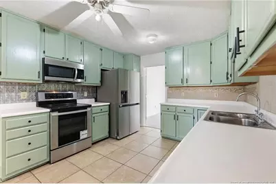 1967 Oakview Drive, Fayetteville, NC 28314 - Photo 17