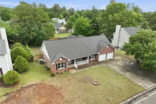 1967 Oakview Dr, Fayetteville, NC 28314 - Photo 5