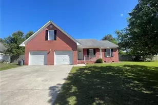 510 Kernstown Rd, Raeford, NC 28376 - Photo 1