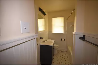 108 S Sixth Street, Spring Lake, NC 28390 - Photo 7
