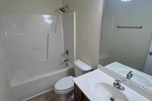 1745 Cherrypoint Dr, Fayetteville, NC 28306 - Photo 9