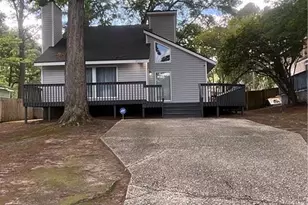 5721 Waterwood Dr NE, Fayetteville, NC 28314 - Photo 1