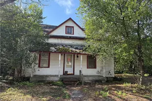 100 Spencer St, Fayetteville, NC 28306 - Photo 1