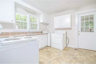 407 Hicks Avenue, Fayetteville, NC 28304 - Photo 19
