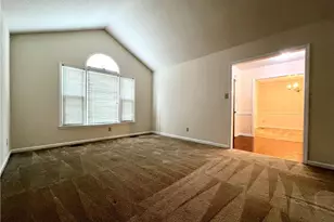 6017 Lakeway Dr, Fayetteville, NC 28306 - Photo 9