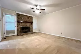 6017 Lakeway Dr, Fayetteville, NC 28306 - Photo 13