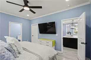 608 N East St, Roseboro, NC 28382 - Photo 33