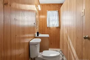 409 N 4th St, Saint Pauls, NC 28384 - Photo 35