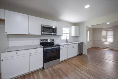 505 Lafayette Street, Clinton, NC 28328 - Photo 9