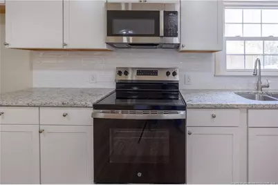 505 Lafayette Street, Clinton, NC 28328 - Photo 11