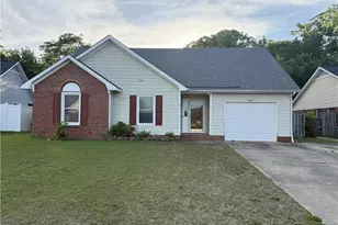 7229 Tollhouse Dr, Fayetteville, NC 28314 - Photo 1