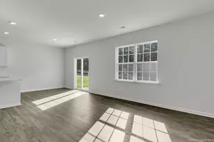 718 Lazy Elm Ln, Aberdeen, NC 28315 - Photo 11
