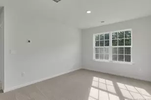 718 Lazy Elm Ln, Aberdeen, NC 28315 - Photo 15