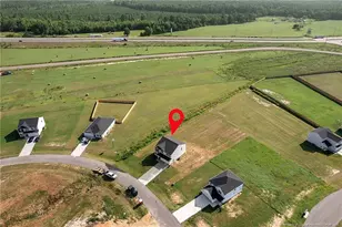 38 Coachman Ln, Autryville, NC 28318 - Photo 3