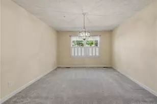 728 Shopton Ct, Fayetteville, NC 28303 - Photo 7