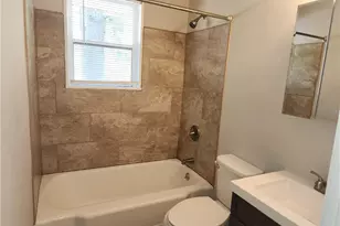 469 McBain Dr, Fayetteville, NC 28303 - Photo 9