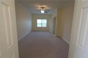 321 Gallery Dr, Spring Lake, NC 28390 - Photo 5