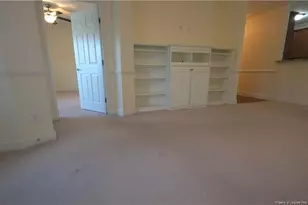 321 Gallery Dr, Spring Lake, NC 28390 - Photo 11