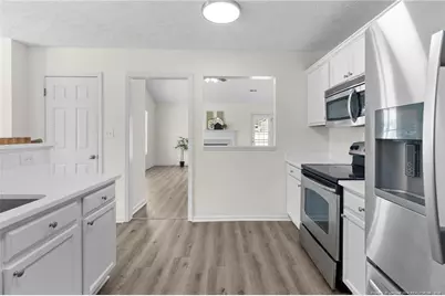 1424 Avoncroft Drive, Fayetteville, NC 28306 - Photo 11