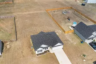 157 Presley St, Raeford, NC 28376 - Photo 5
