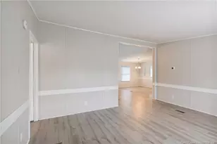 109 Londontown Dr, Spring Lake, NC 28390 - Photo 5