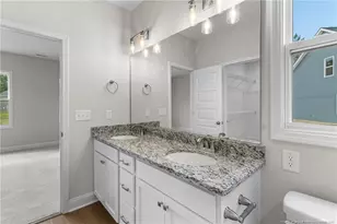 7819 Iron Ct, Fayetteville, NC 28306 - Photo 17