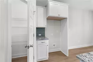 7819 Iron Ct, Fayetteville, NC 28306 - Photo 11