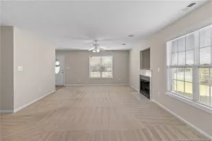 5202 Woodpecker Dr, Hope Mills, NC 28348 - Photo 7