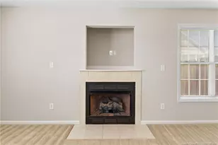 5202 Woodpecker Dr, Hope Mills, NC 28348 - Photo 9