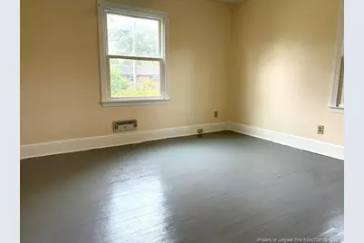 504 W 30th Street, Lumberton, NC 28358 - Photo 17