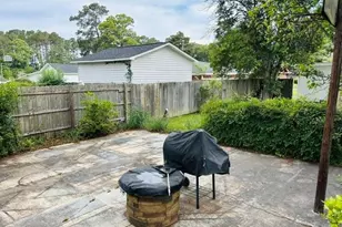 504 W 30th St, Lumberton, NC 28358 - Photo 9
