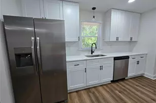 4909 Walnut Dr, Fayetteville, NC 28304 - Photo 9