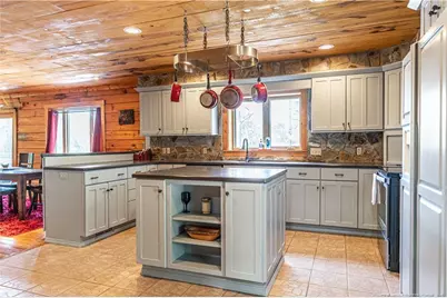 105 Lakewood Drive, Aberdeen, NC 28315 - Photo 17
