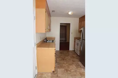 7805 Gallant Ridge Drive, Fayetteville, NC 28314 - Photo 9