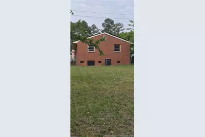 909 Rochester Drive, Fayetteville, NC 28305 - Photo 15