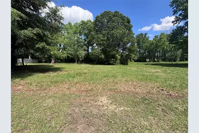 305 S Seneca Street, Lumberton, NC 28358 - Photo 5