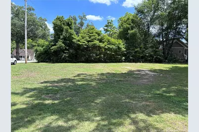 162 Coleman Street, Lumberton, NC 28358 - Photo 1