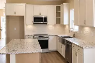 4744 Slew Dr, Hope Mills, NC 28348 - Photo 7