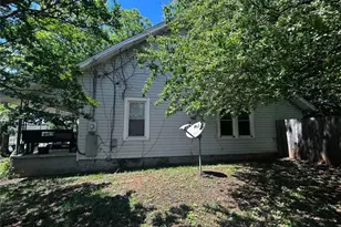 207 W 9th Ave, Lexington, NC 27292 - Photo 3