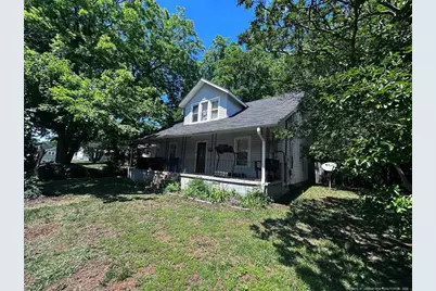 207 W 9th Avenue, Lexington, NC 27292 - Photo 1